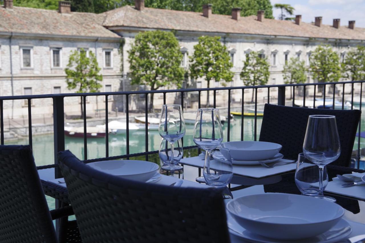 Time To Relax - La Terrazza Sul Lago Peschiera del Garda Buitenkant foto
